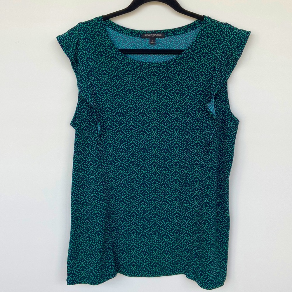 Banana Republic Sleeveless Top
